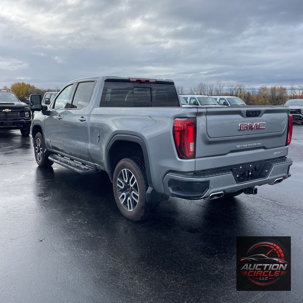 2024 GMC Sierra 1500 AT4