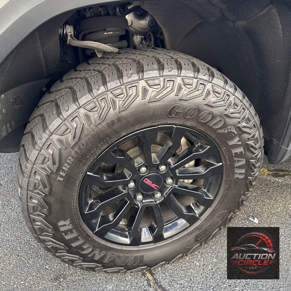 2023 GMC Sierra 1500 AT4X