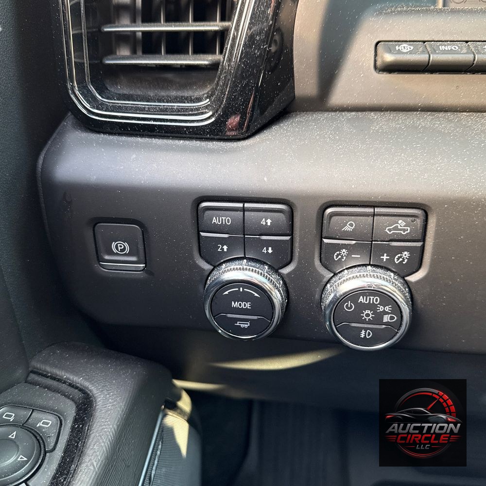 2023 GMC Sierra 1500 AT4X