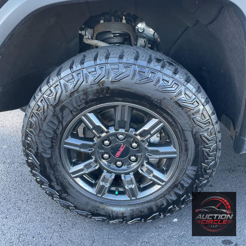 2024 GMC Sierra 1500 AT4X