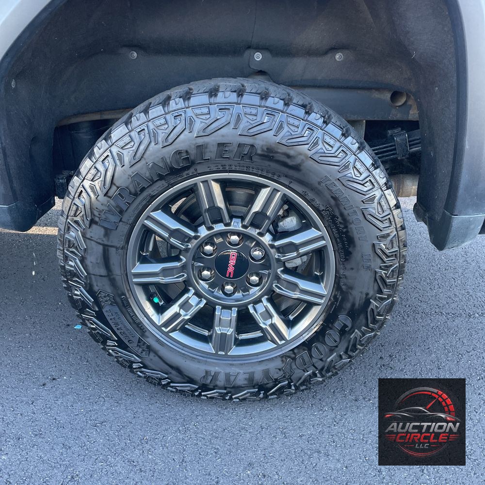 2024 GMC Sierra 1500 AT4X