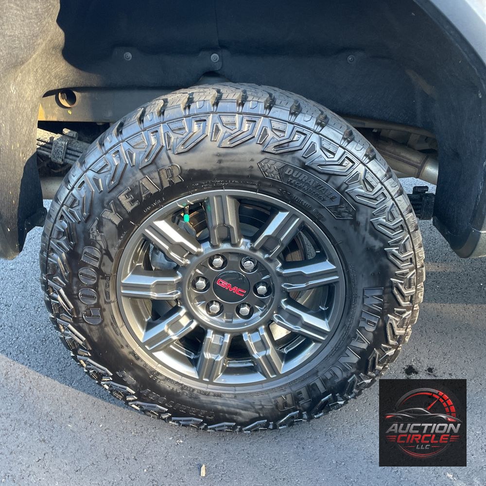 2024 GMC Sierra 1500 AT4X