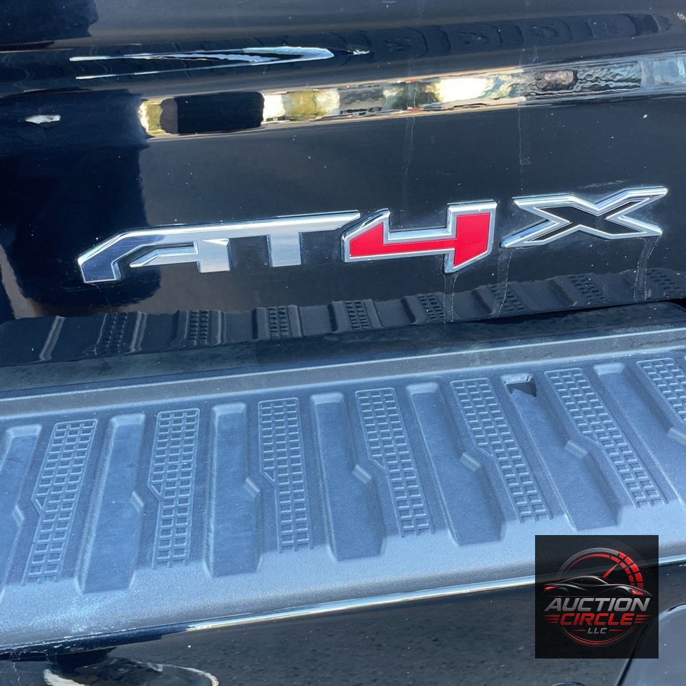 2024 GMC Sierra 1500 AT4X