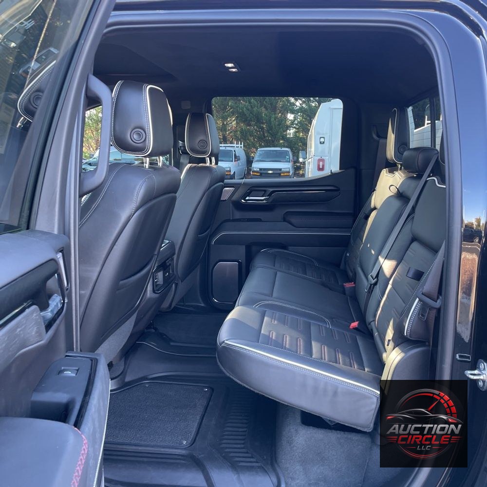 2024 GMC Sierra 1500 AT4X