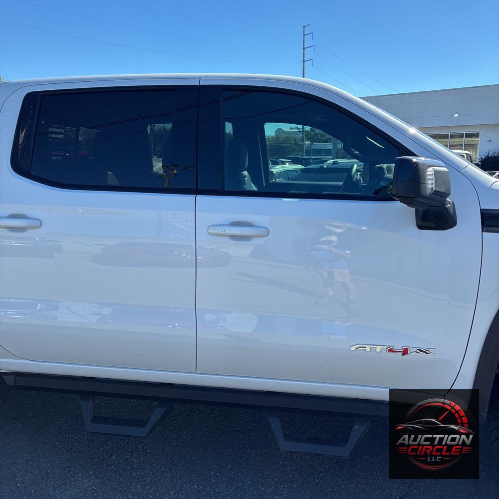 2025 GMC Sierra 1500 AT4X