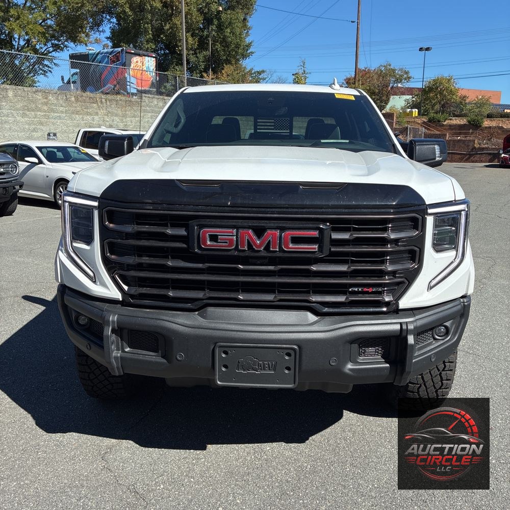 2025 GMC Sierra 1500 AT4X