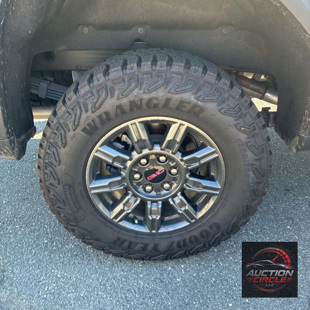 2025 GMC Sierra 1500 AT4X
