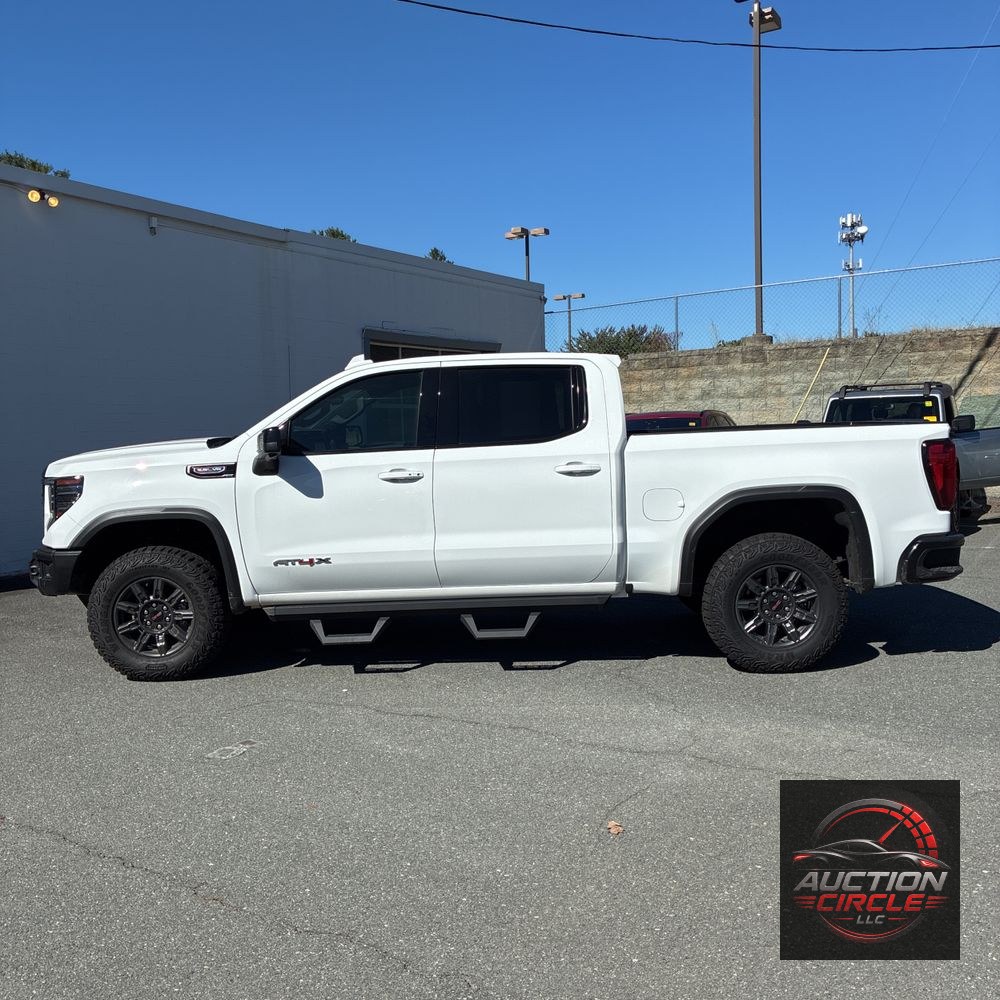 2025 GMC Sierra 1500 AT4X