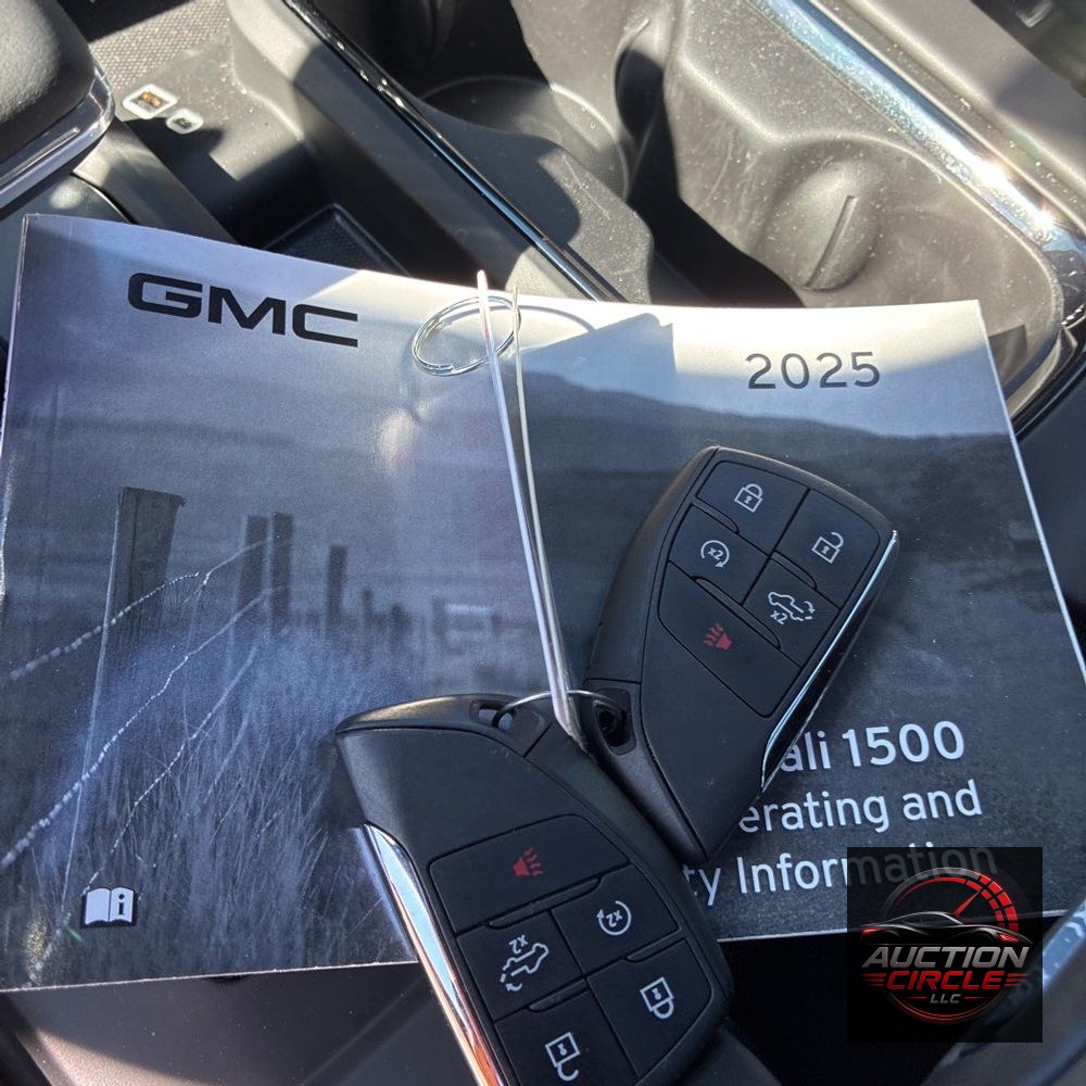 2025 GMC Sierra 1500 AT4X