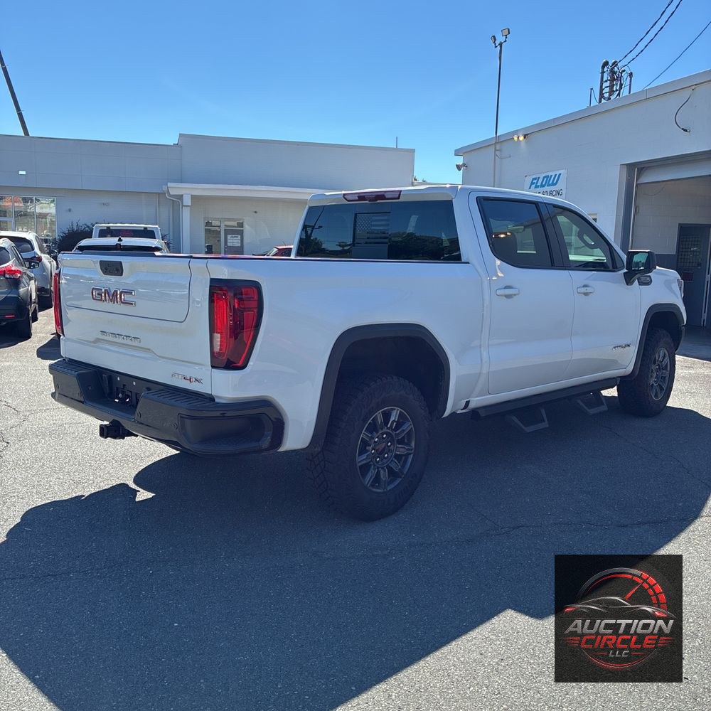 2025 GMC Sierra 1500 AT4X