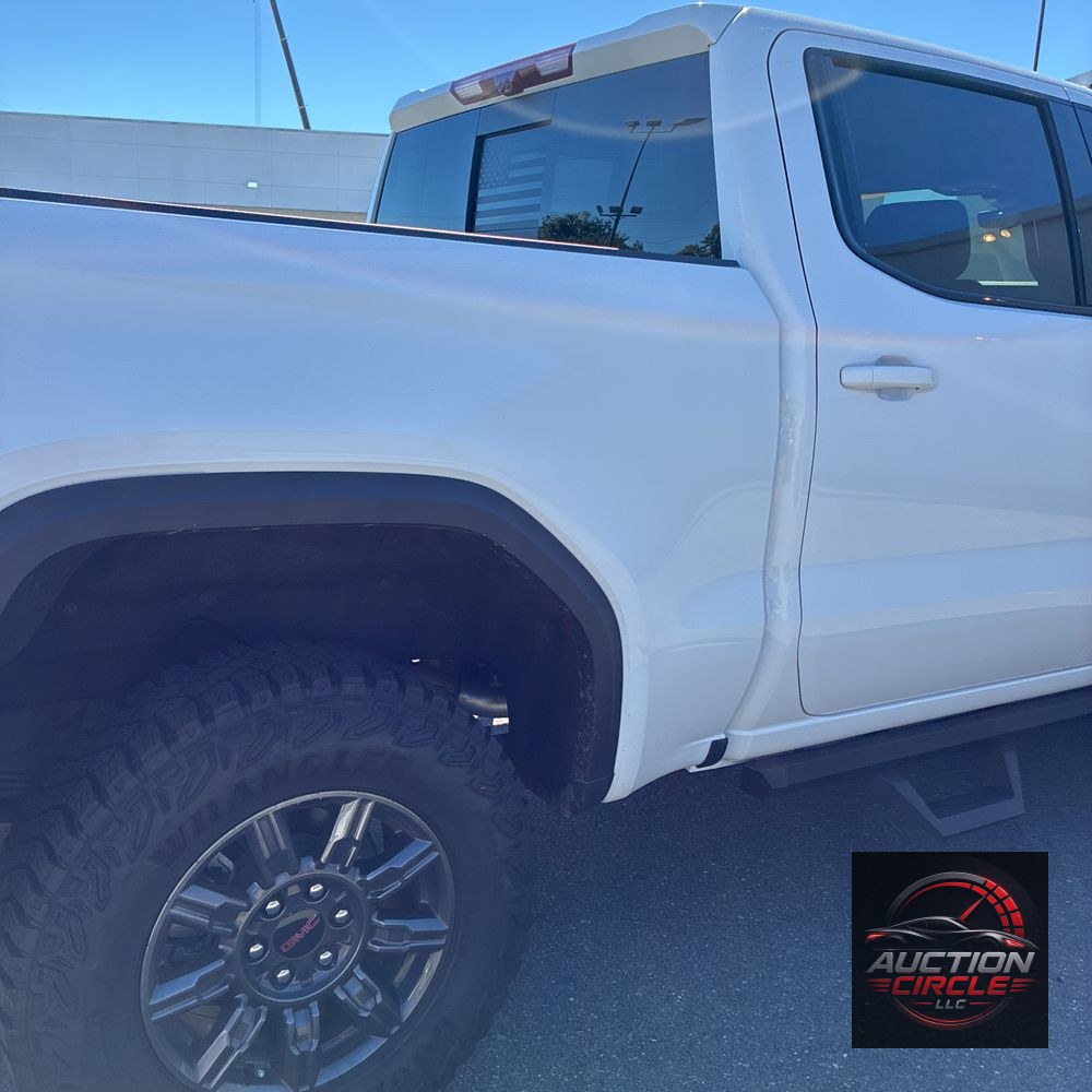 2025 GMC Sierra 1500 AT4X