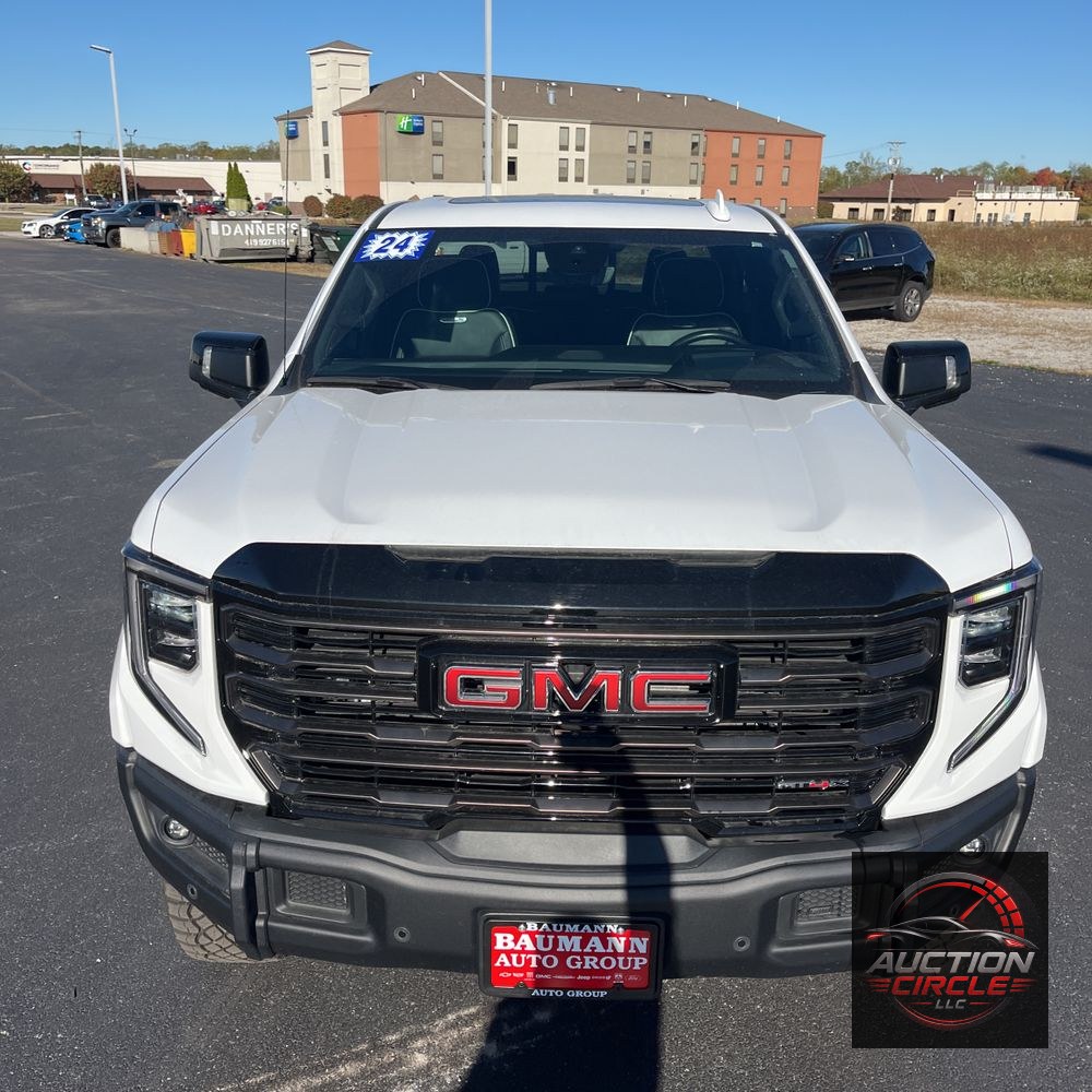 2024 GMC Sierra 1500 AT4X