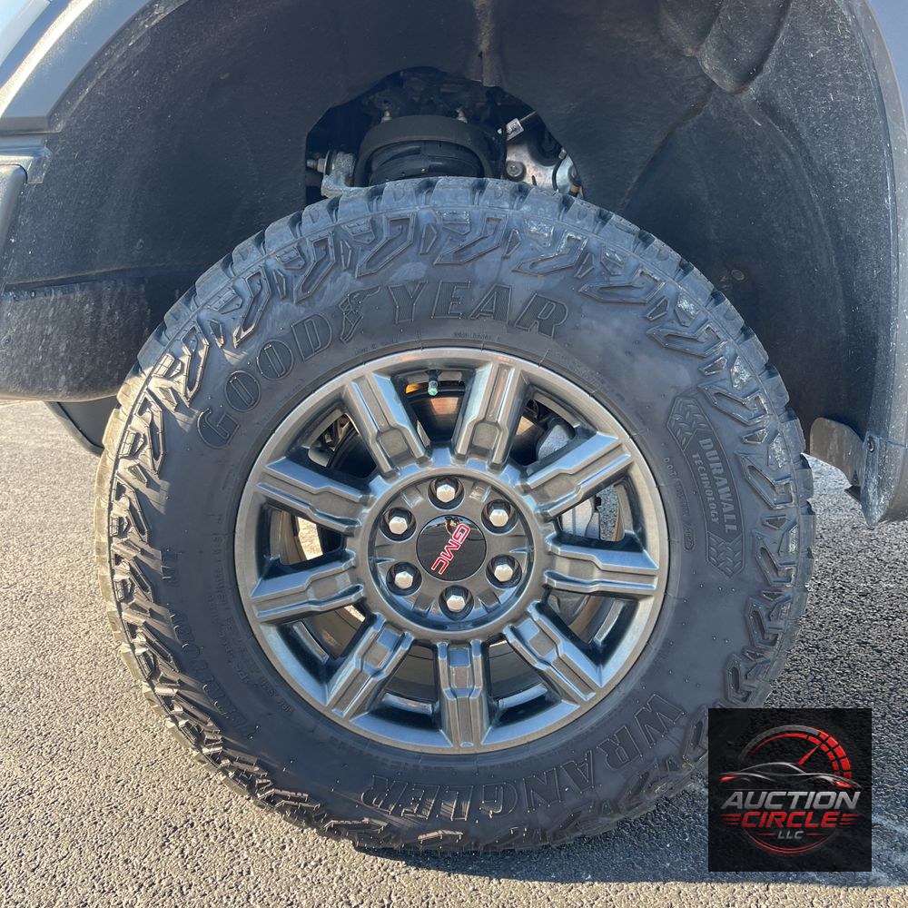 2024 GMC Sierra 1500 AT4X