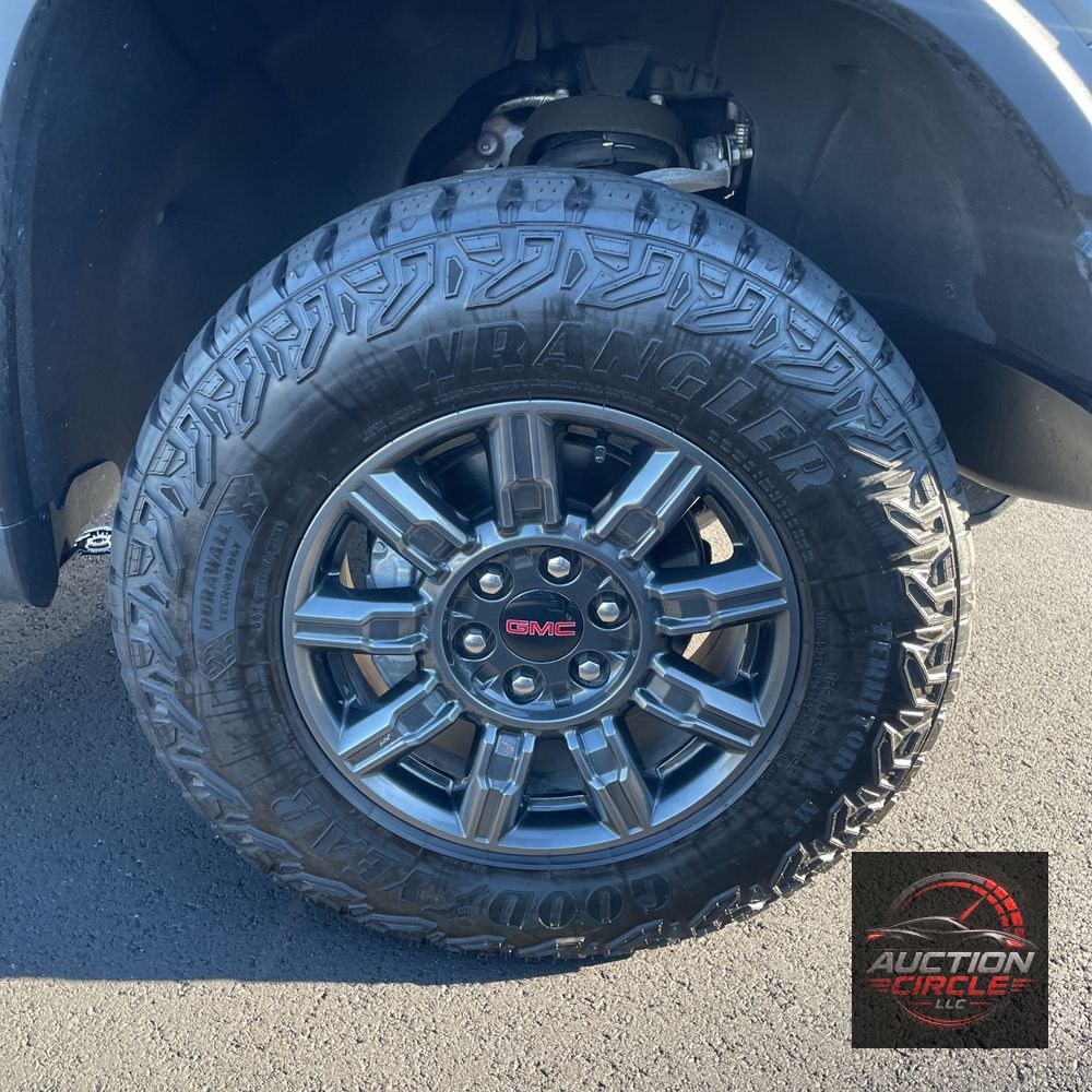 2024 GMC Sierra 1500 AT4X