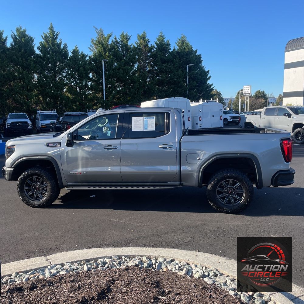 2024 GMC Sierra 1500 AT4X
