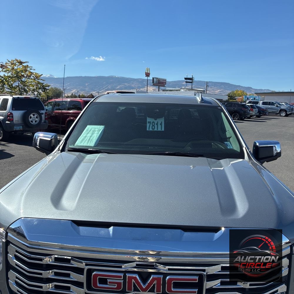 2023 GMC Sierra 1500 Denali