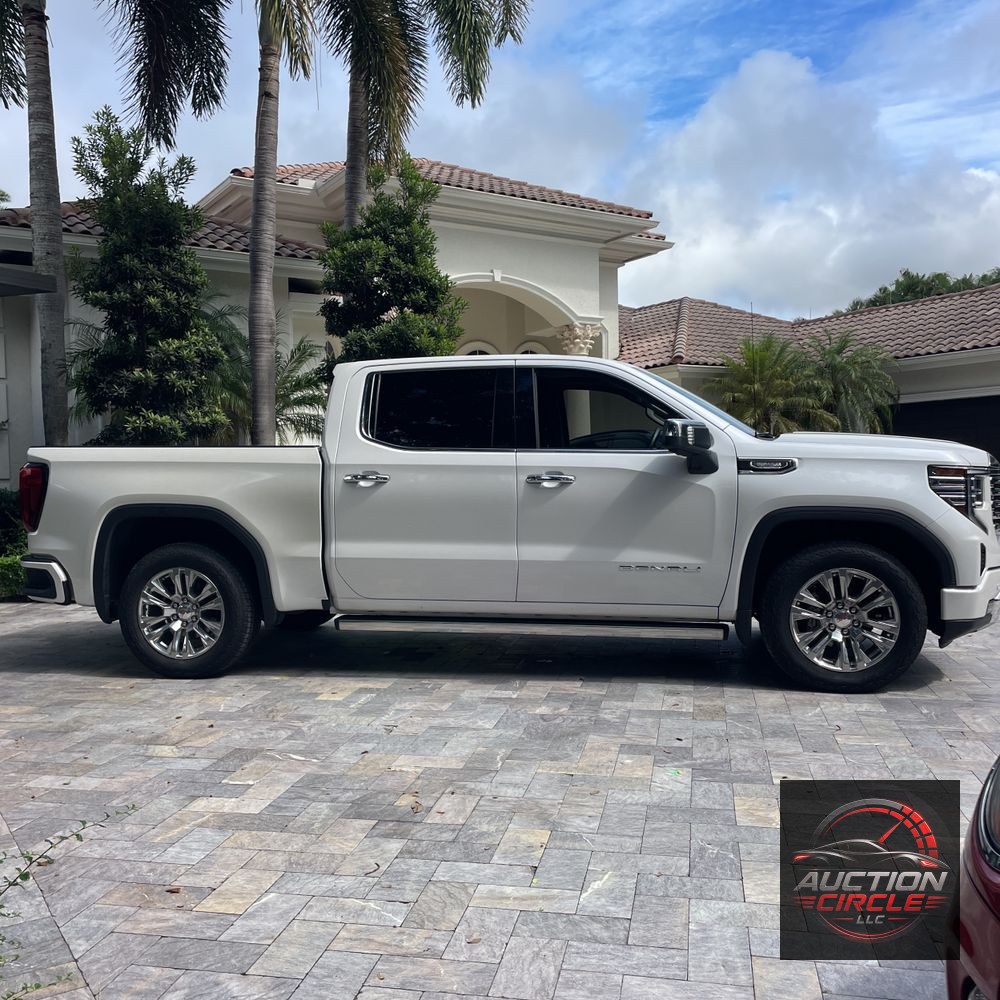 2023 GMC Sierra 1500 Denali