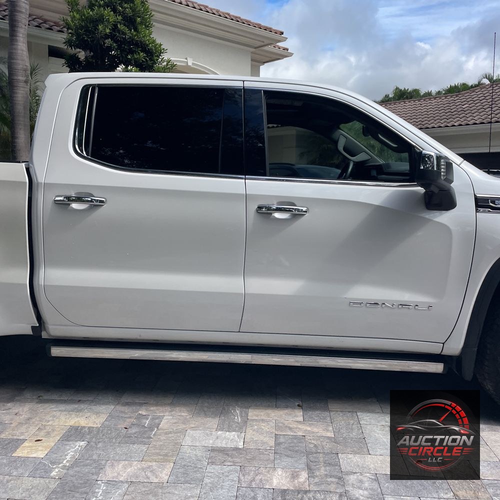 2023 GMC Sierra 1500 Denali