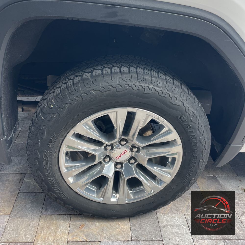 2023 GMC Sierra 1500 Denali
