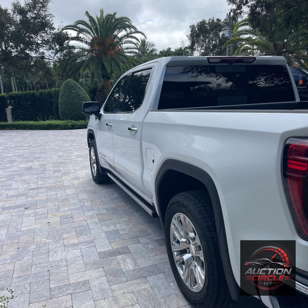 2023 GMC Sierra 1500 Denali