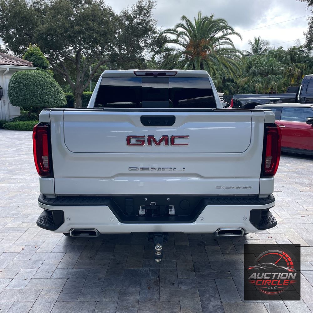 2023 GMC Sierra 1500 Denali