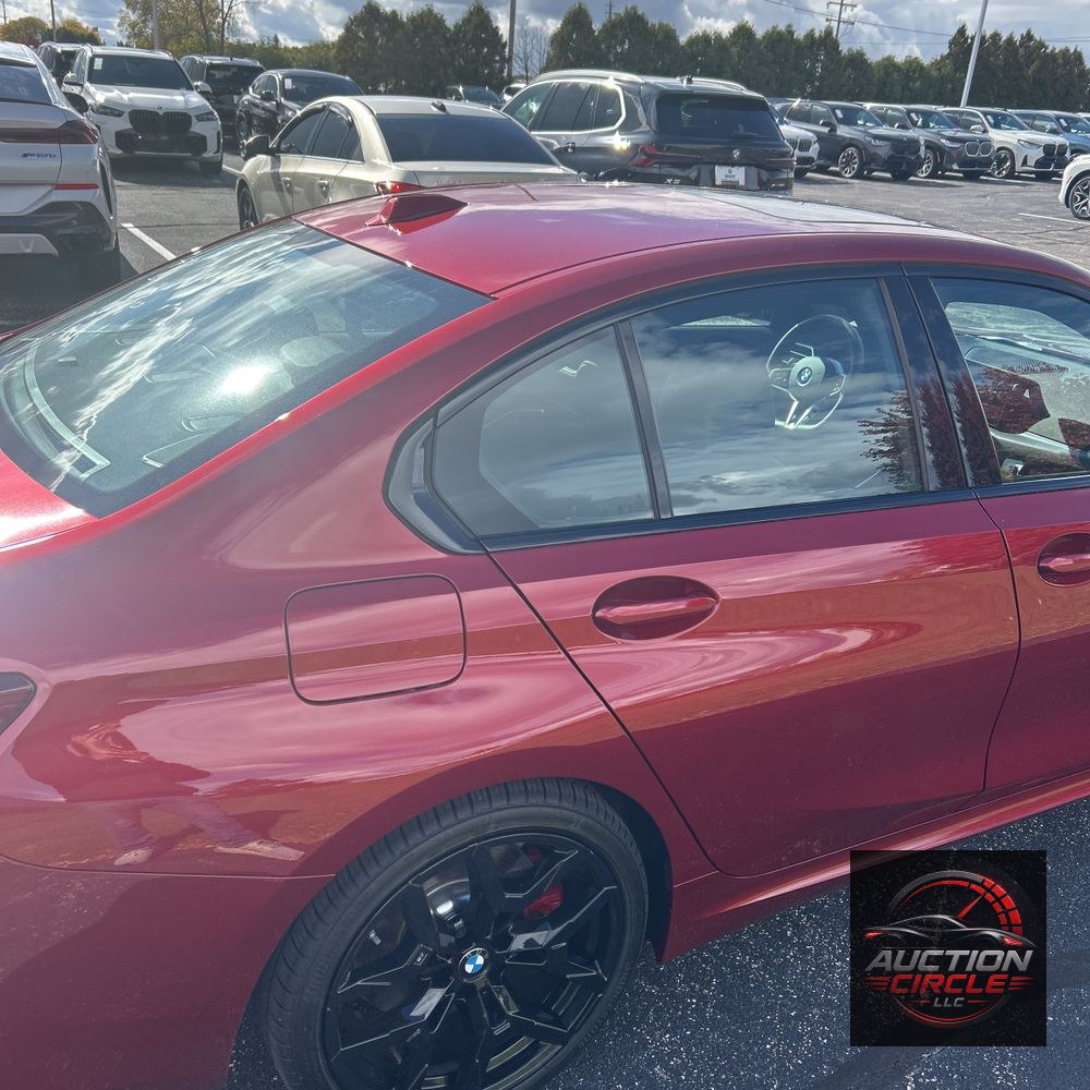 2025 BMW 3-Series 330i xDrive