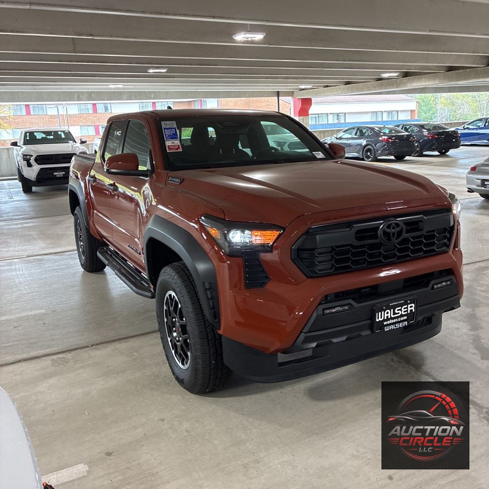 2025 Toyota Tacoma TRD Off-Road HV