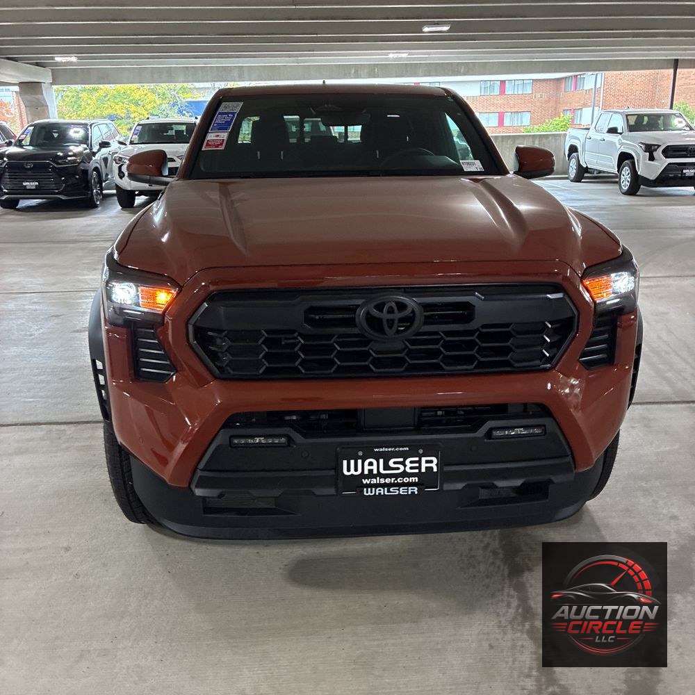 2025 Toyota Tacoma TRD Off-Road HV