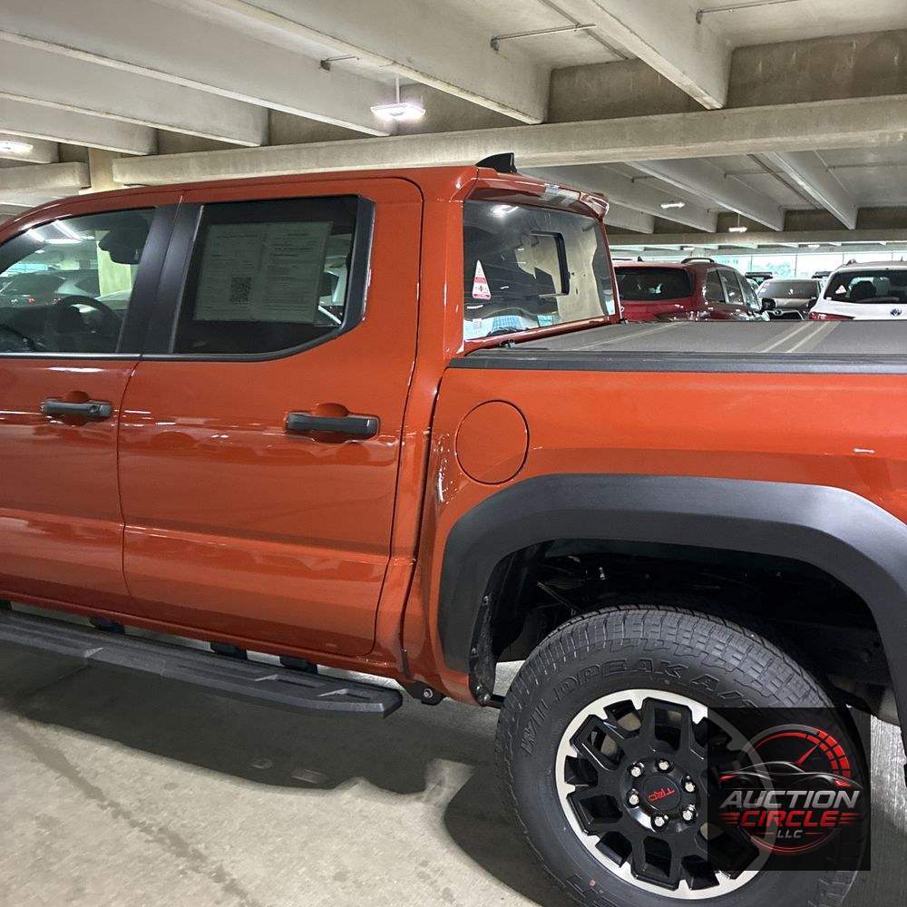 2025 Toyota Tacoma TRD Off-Road HV