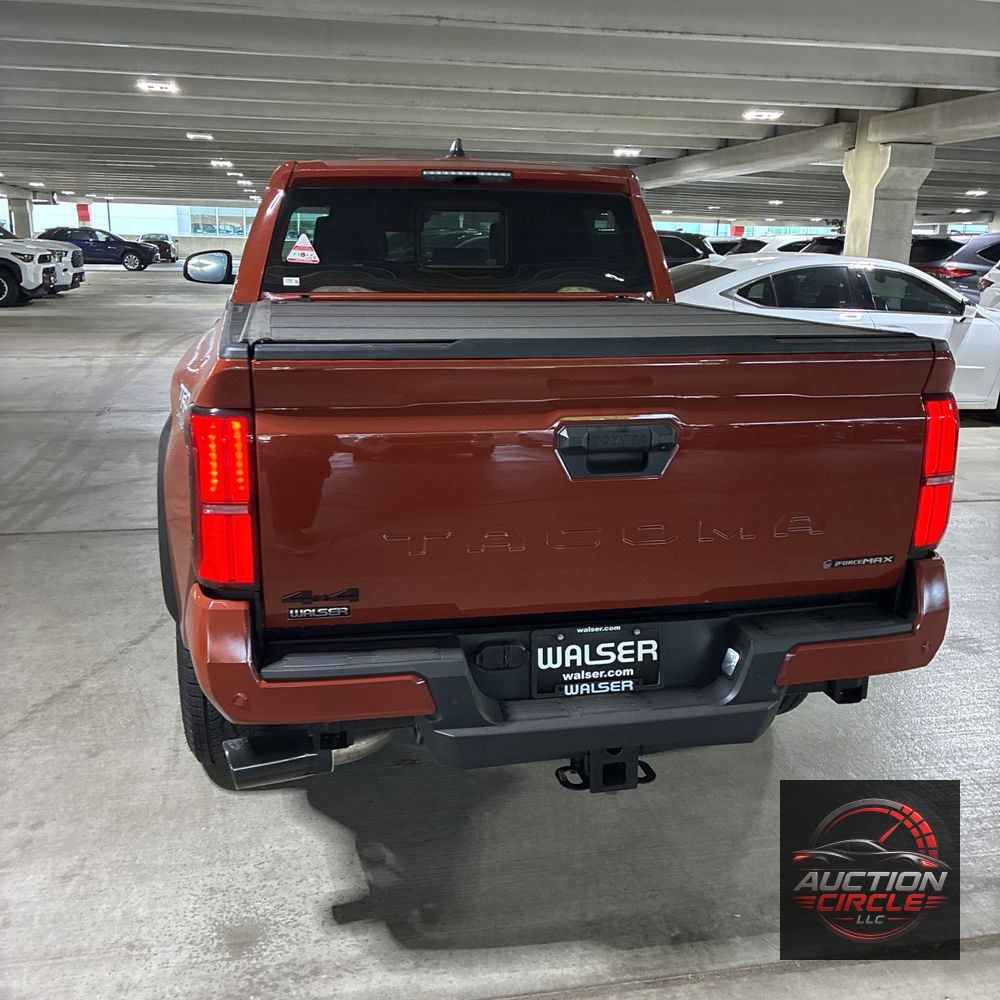 2025 Toyota Tacoma TRD Off-Road HV