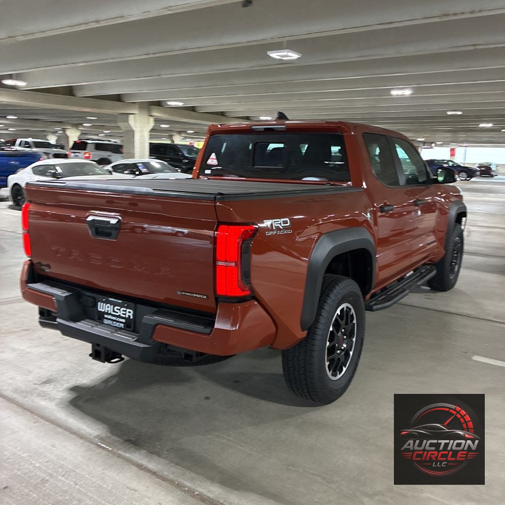 2025 Toyota Tacoma TRD Off-Road HV
