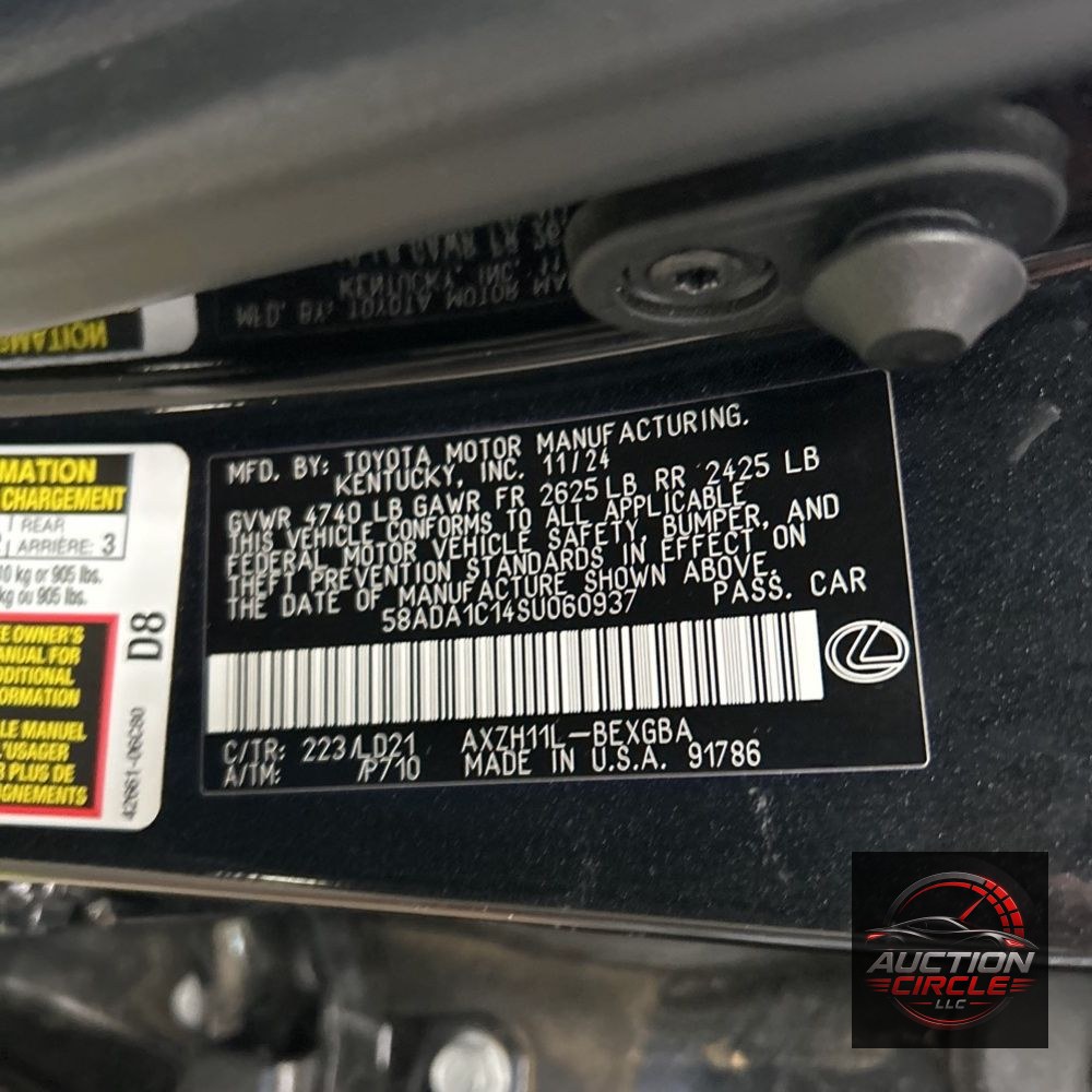 2025 Lexus ES 300h Base