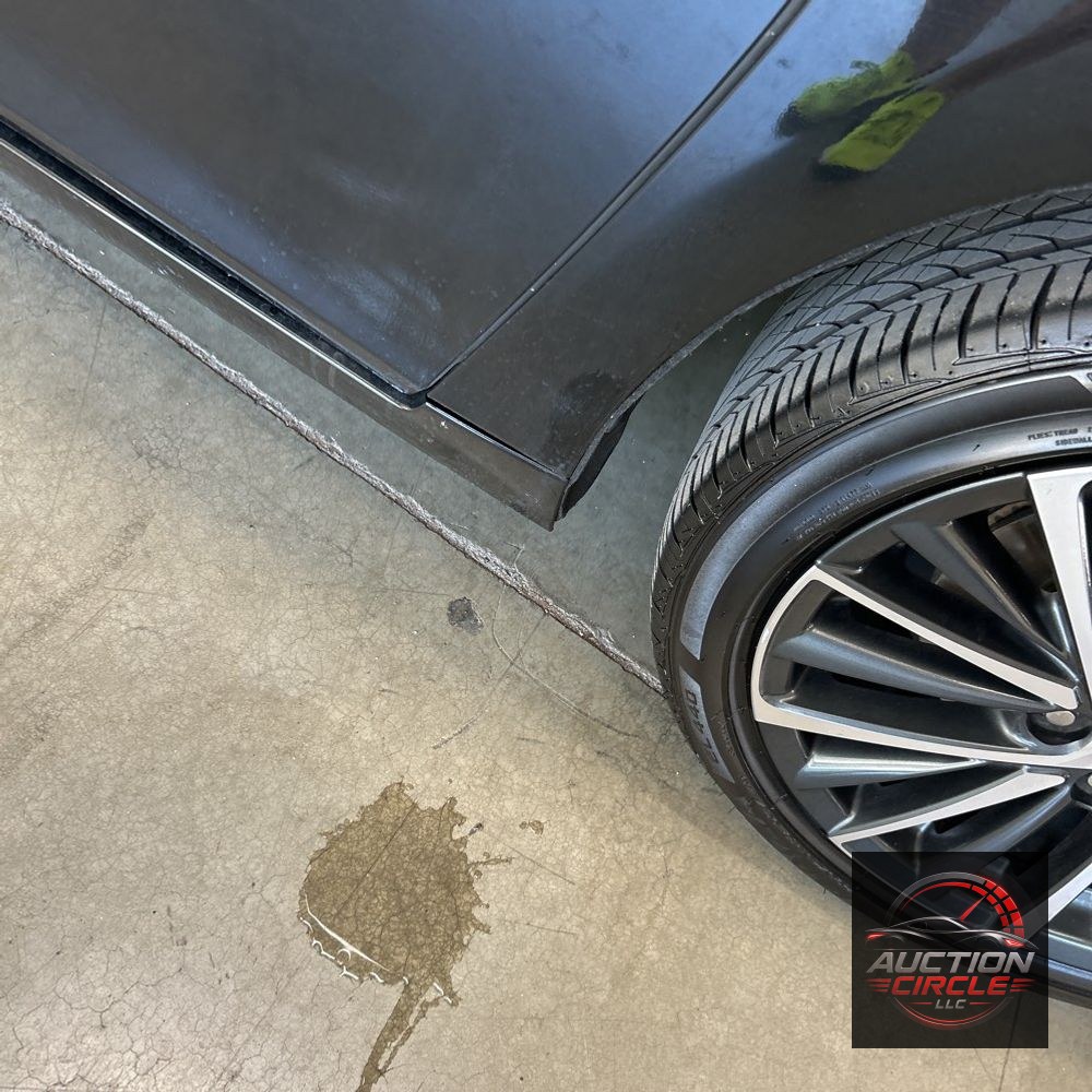 2025 Lexus ES 300h Base