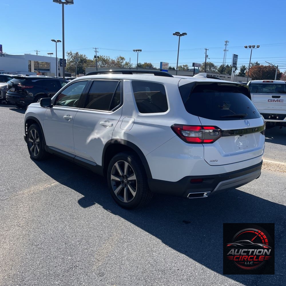 2025 Honda Pilot Elite