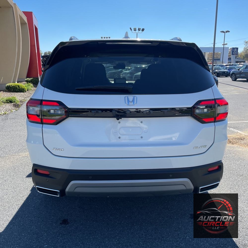 2025 Honda Pilot Elite