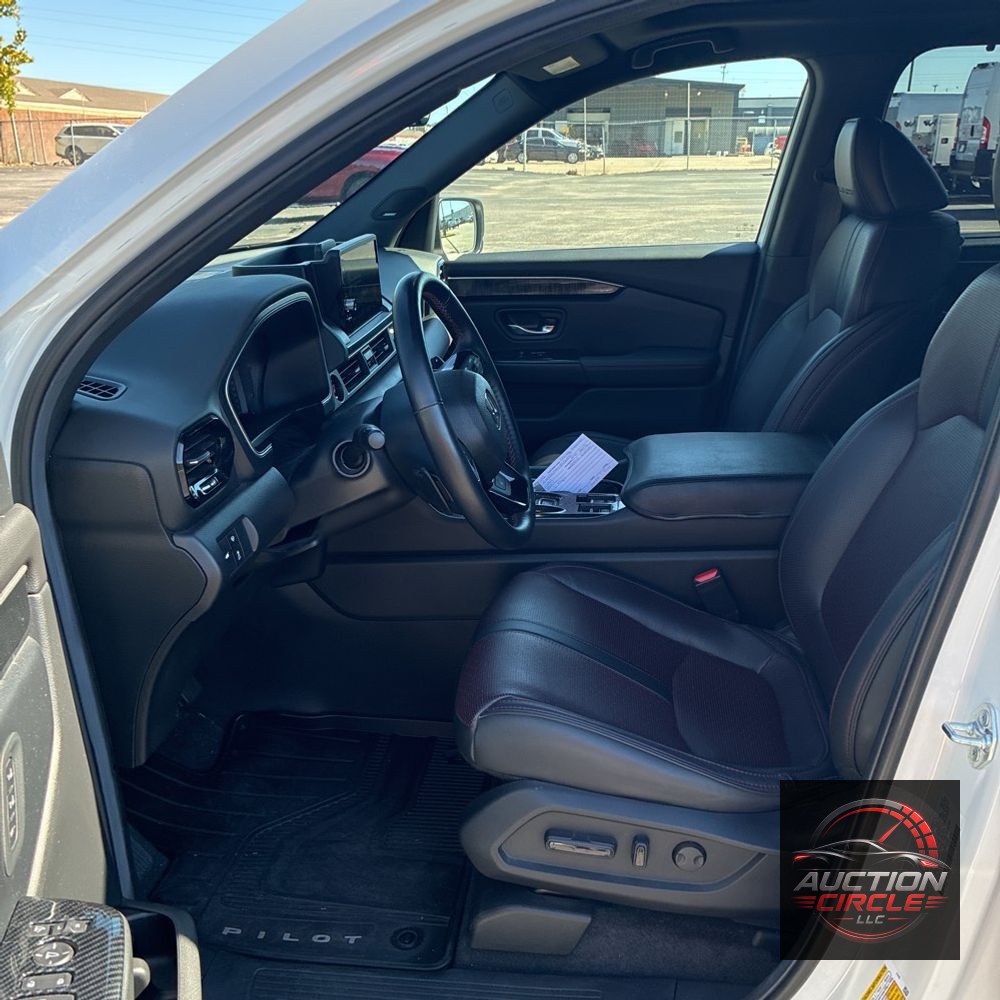 2025 Honda Pilot Black Edition