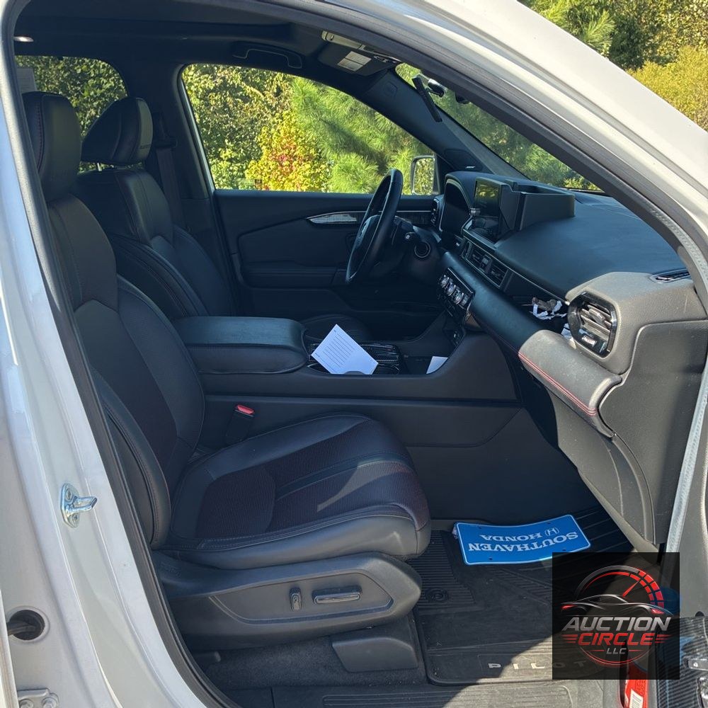 2025 Honda Pilot Black Edition