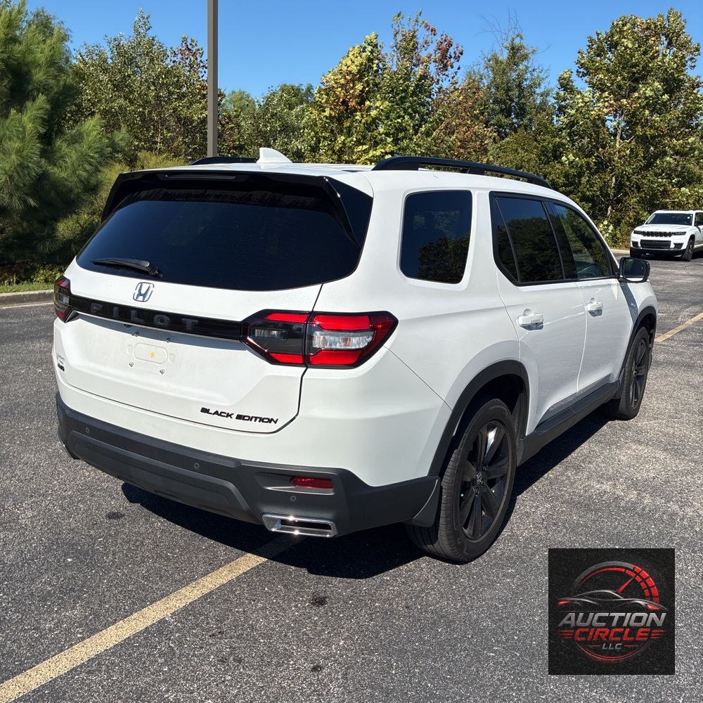 2025 Honda Pilot Black Edition