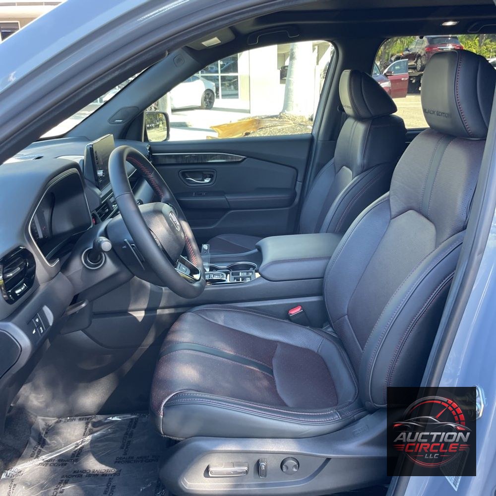 2025 Honda Pilot Black Edition