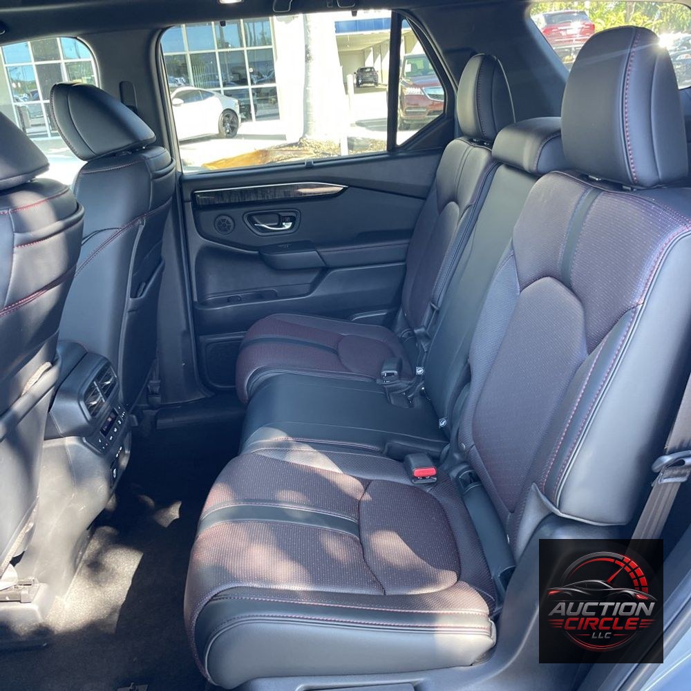 2025 Honda Pilot Black Edition