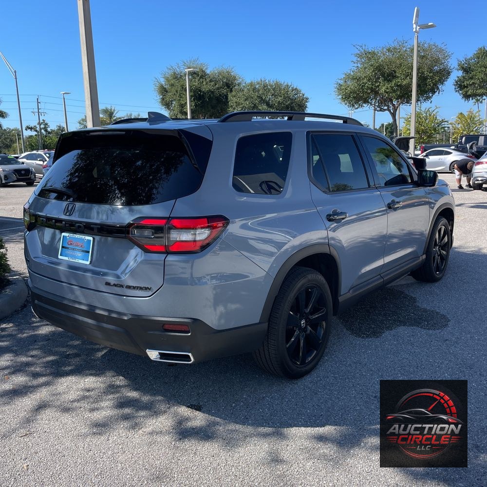 2025 Honda Pilot Black Edition