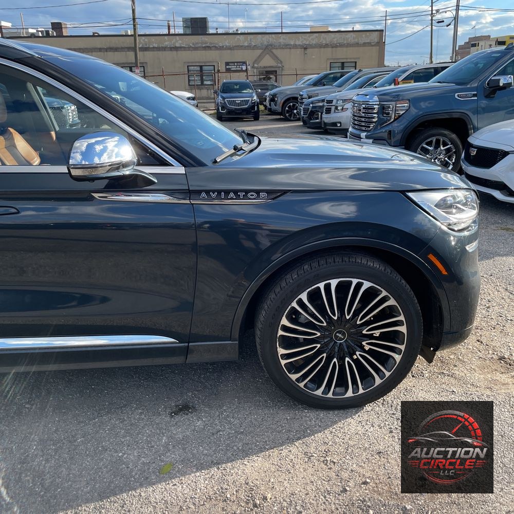 2022 Lincoln Aviator Black Label