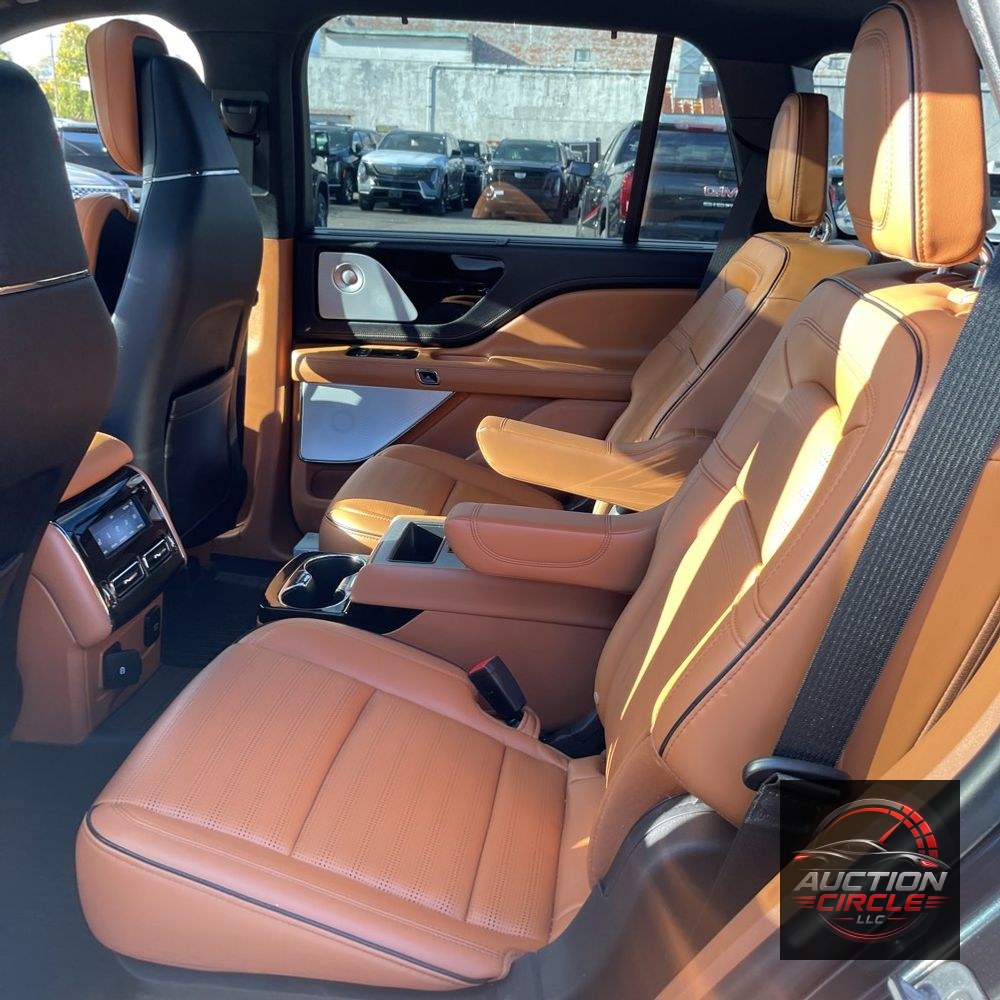 2022 Lincoln Aviator Black Label