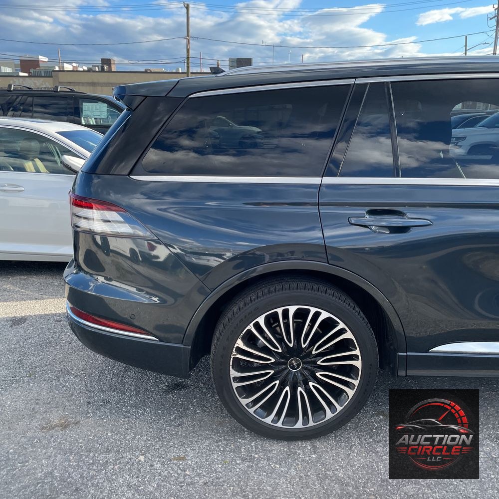 2022 Lincoln Aviator Black Label