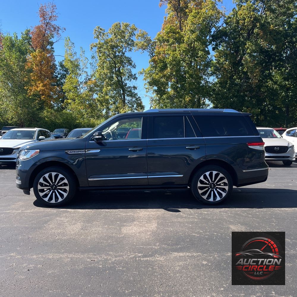 2024 Lincoln Navigator Reserve