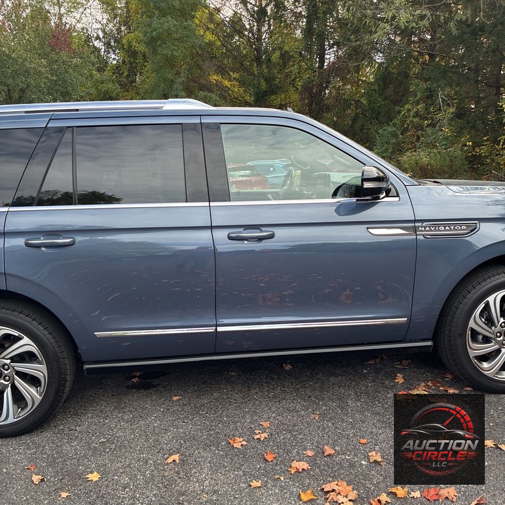 2023 Lincoln Navigator Reserve