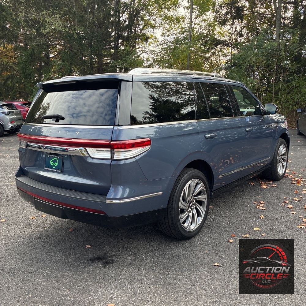 2023 Lincoln Navigator Reserve