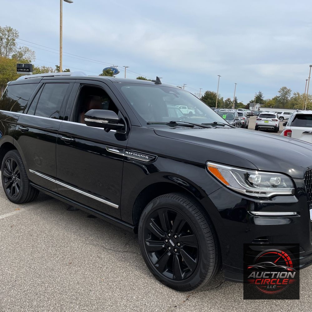 2023 Lincoln Navigator Reserve