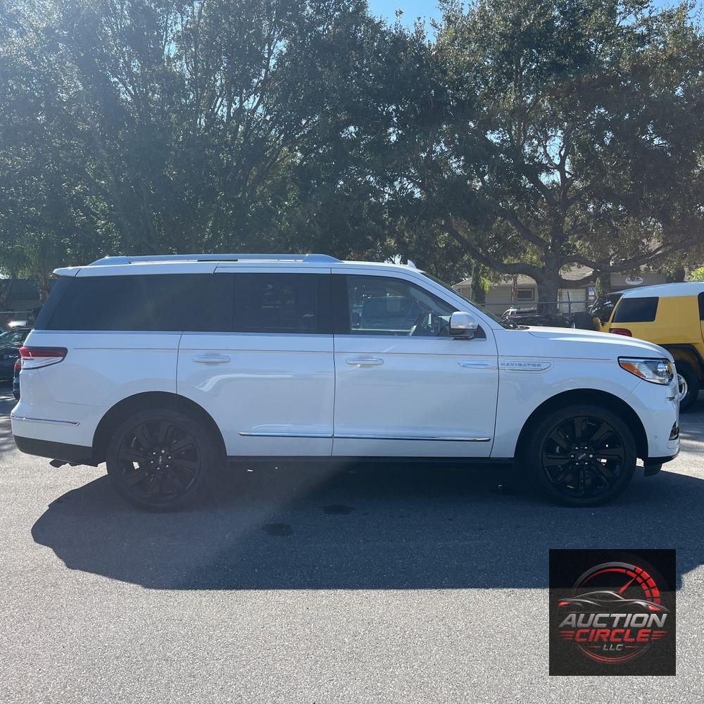 2022 Lincoln Navigator Reserve