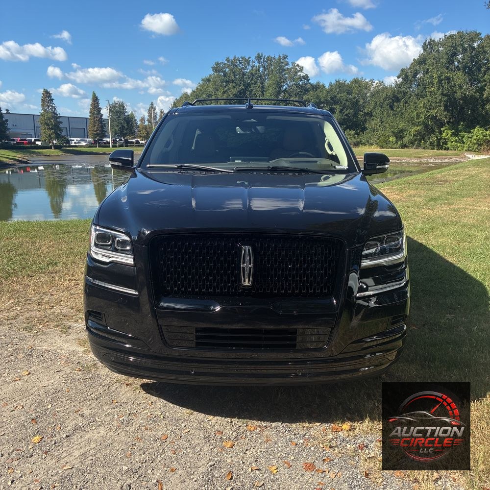 2022 Lincoln Navigator L Reserve